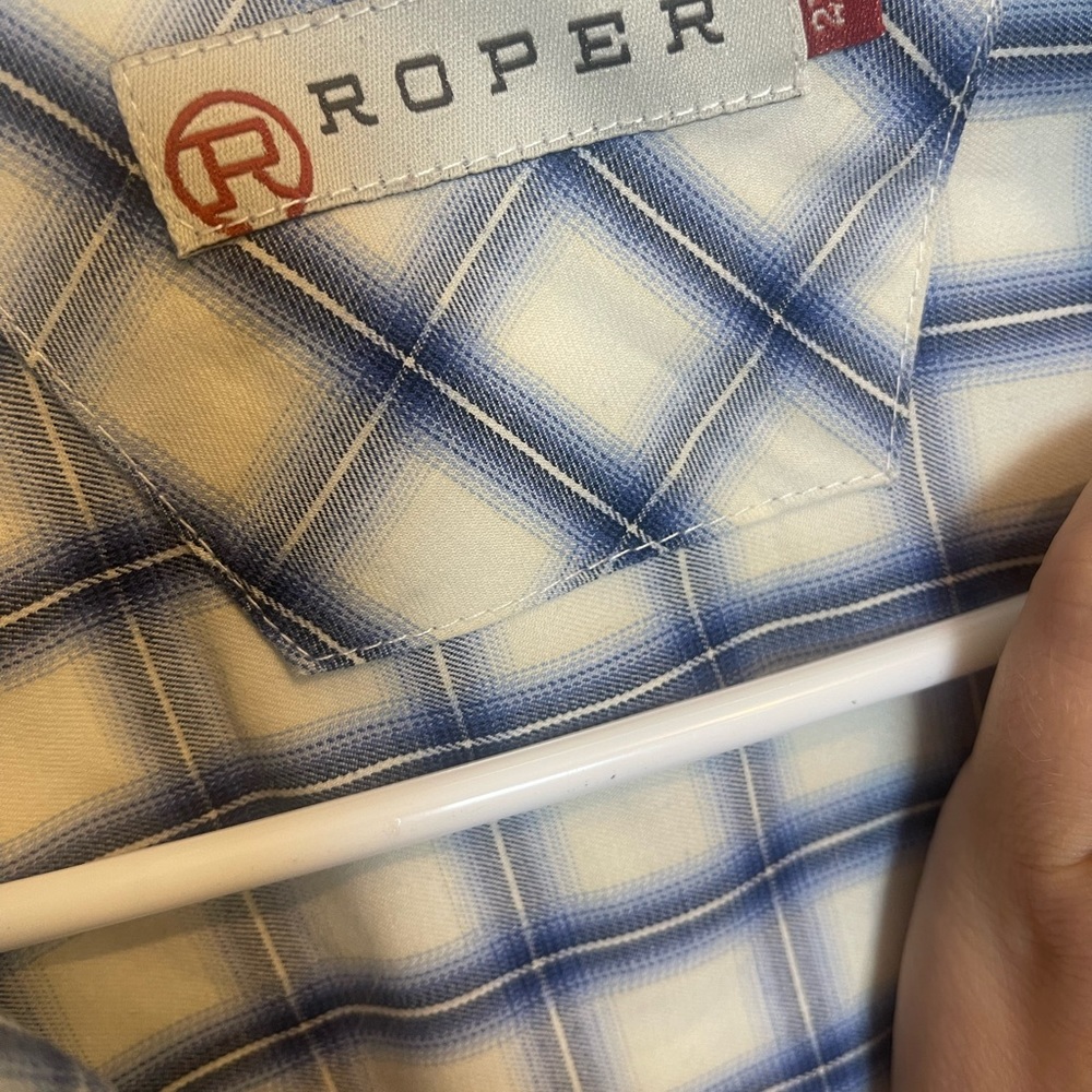 Roper button down shirt ๐ - Picture 3 of 4